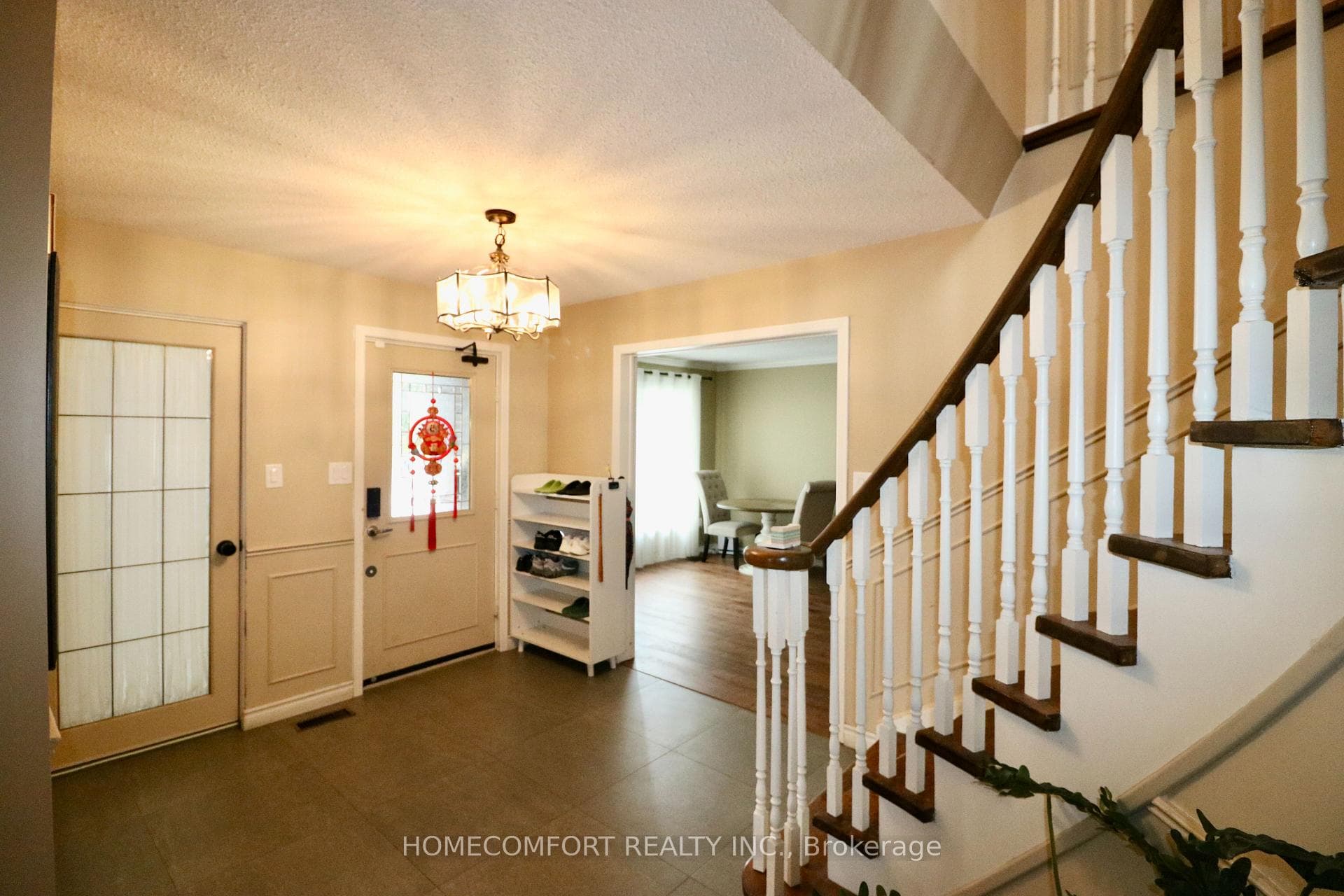 12 Banbury Court photo 39