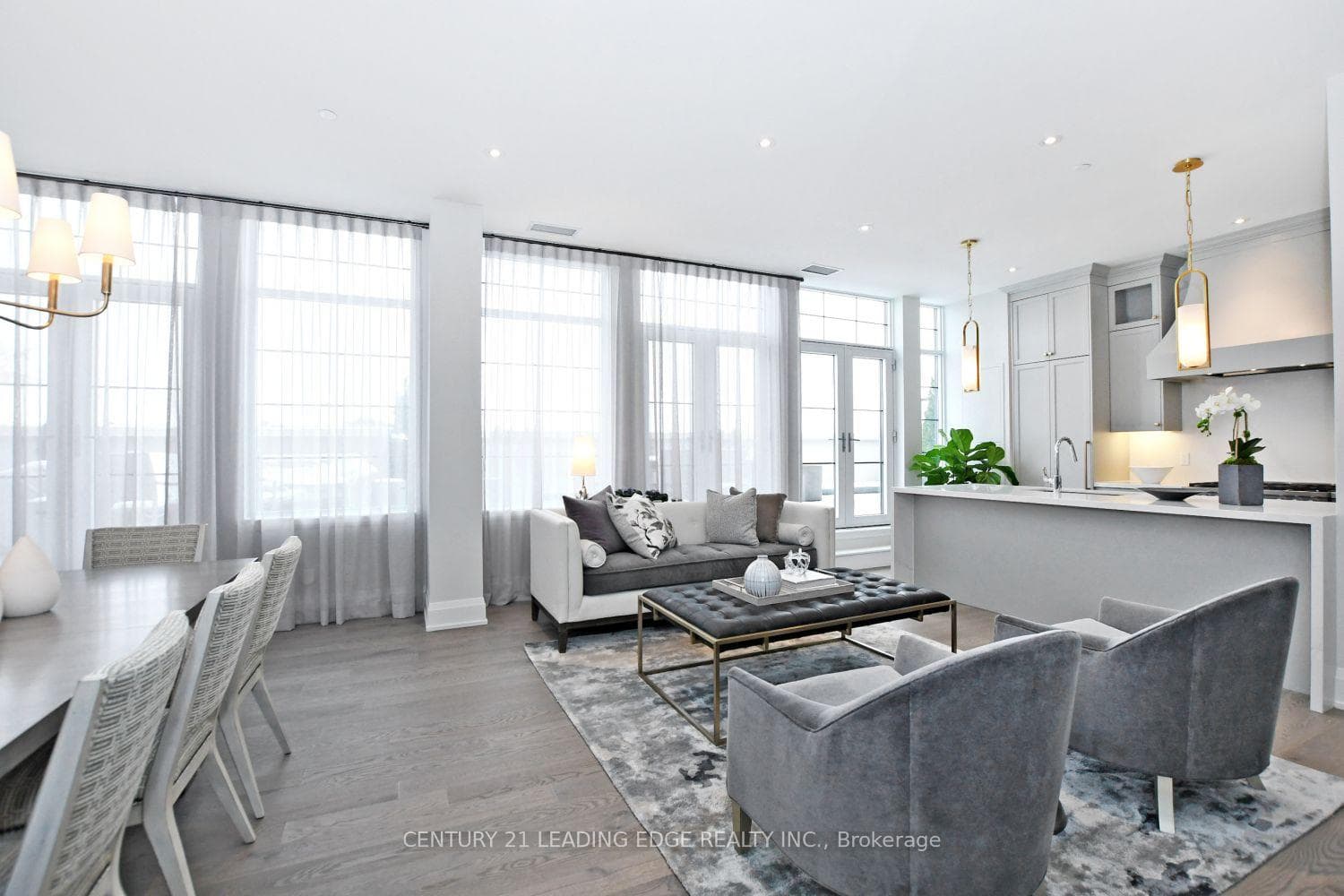 20 Fred Varley Drive Unit PH2 photo 13