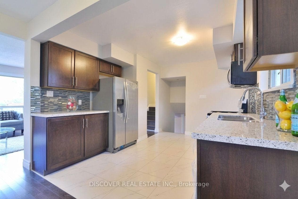 14 Donata Drive photo 20