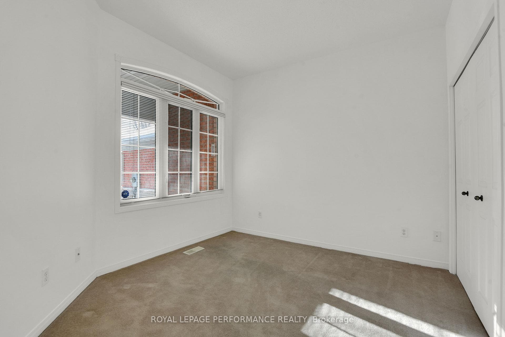 7 Kinmount N/A photo 24