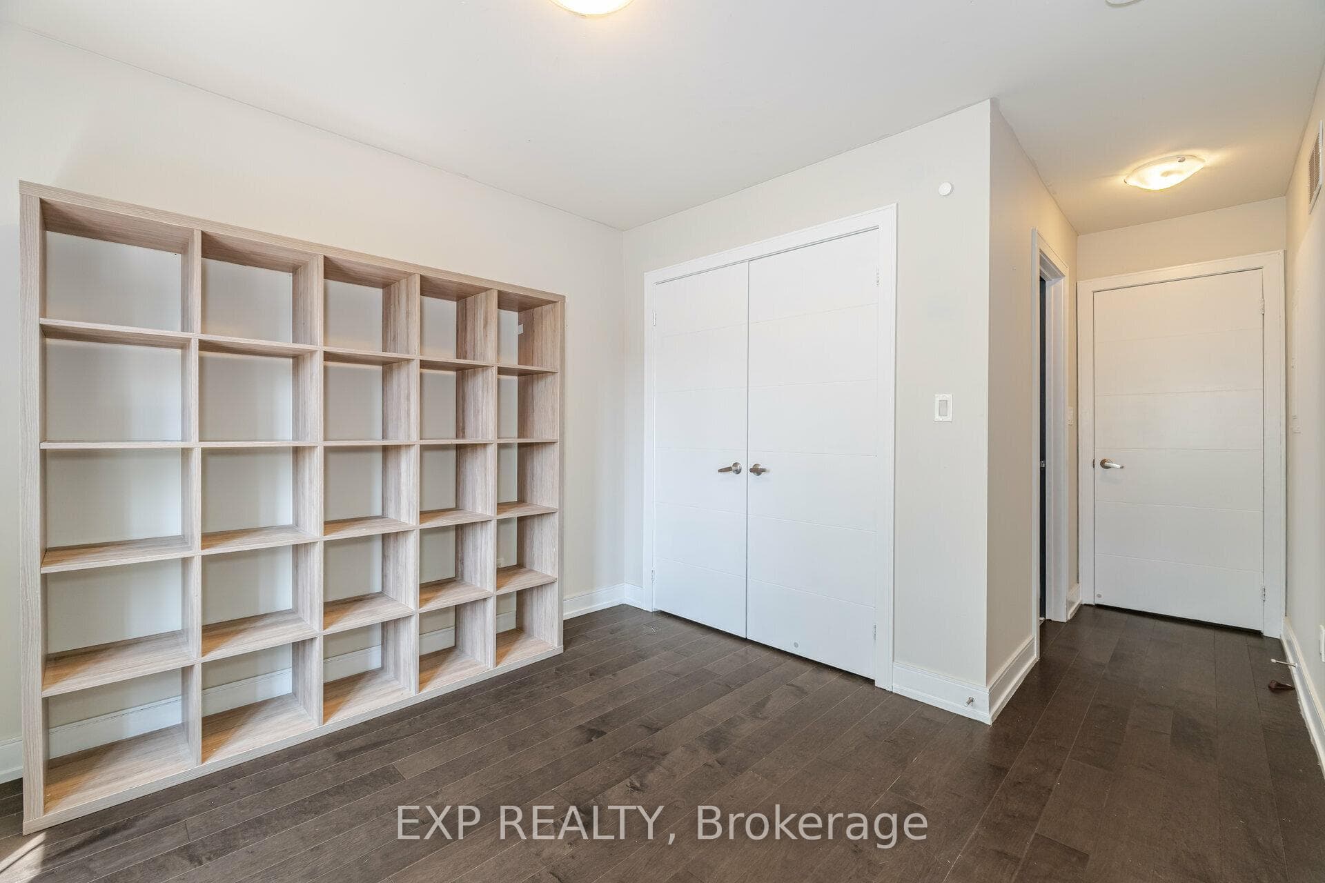 201 Pine Grove Road Unit 415 photo 22