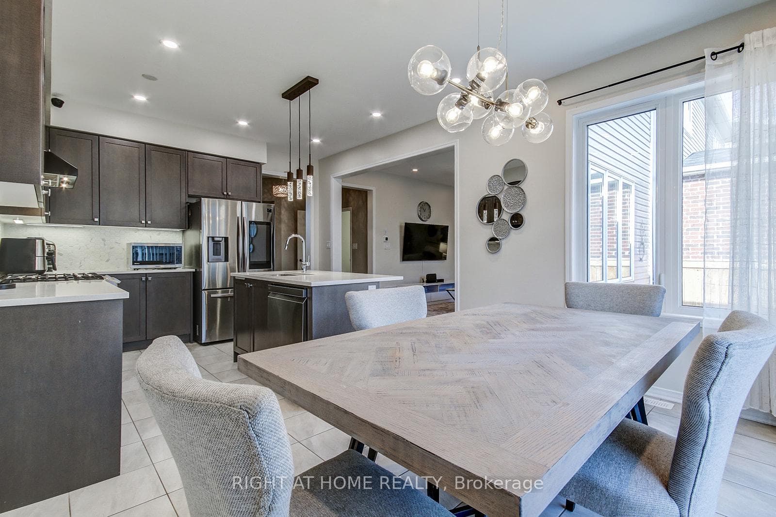 40 Mcwatters Street photo 18