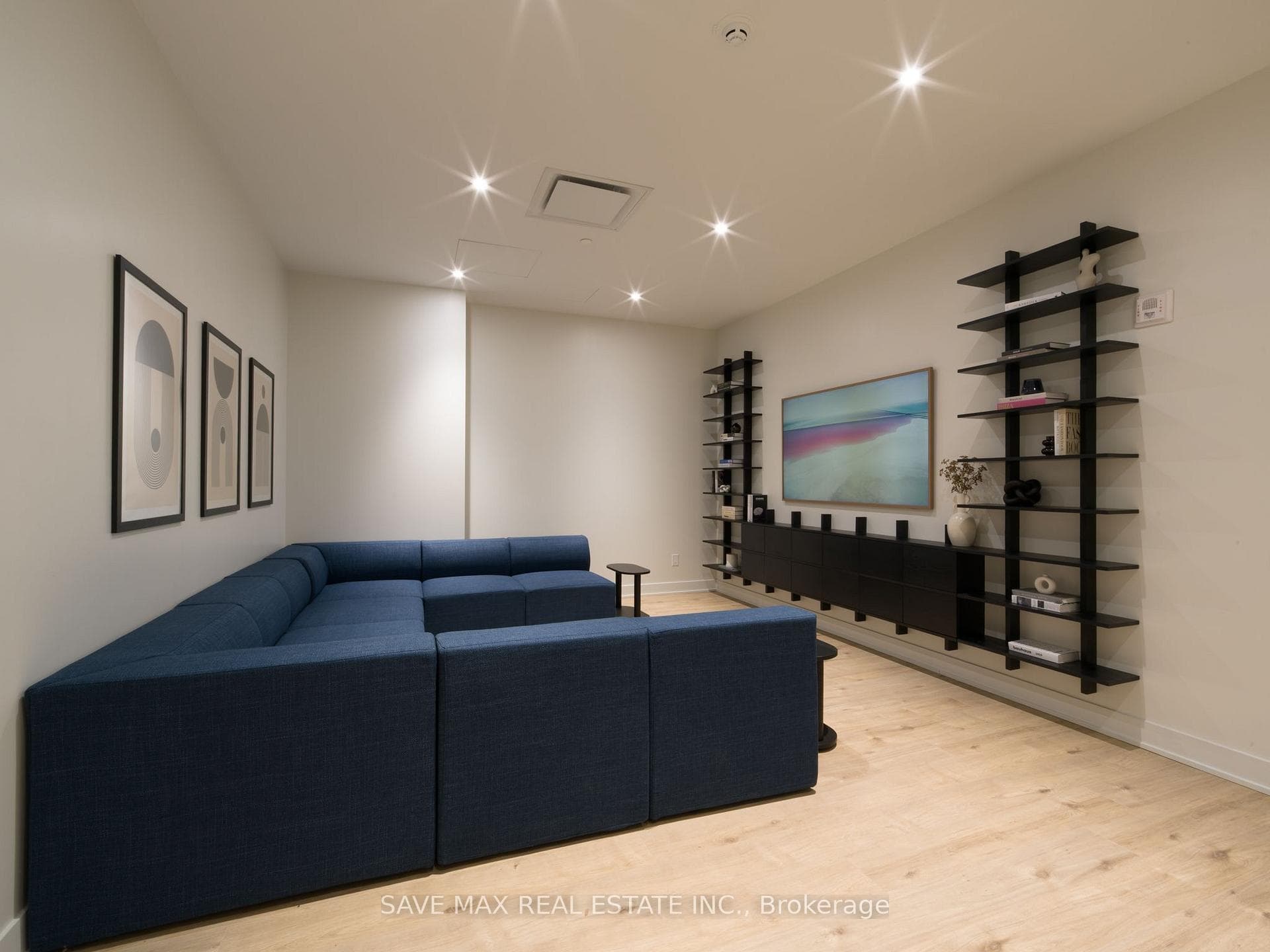 209 Steeles Avenue Unit 2405 photo 12