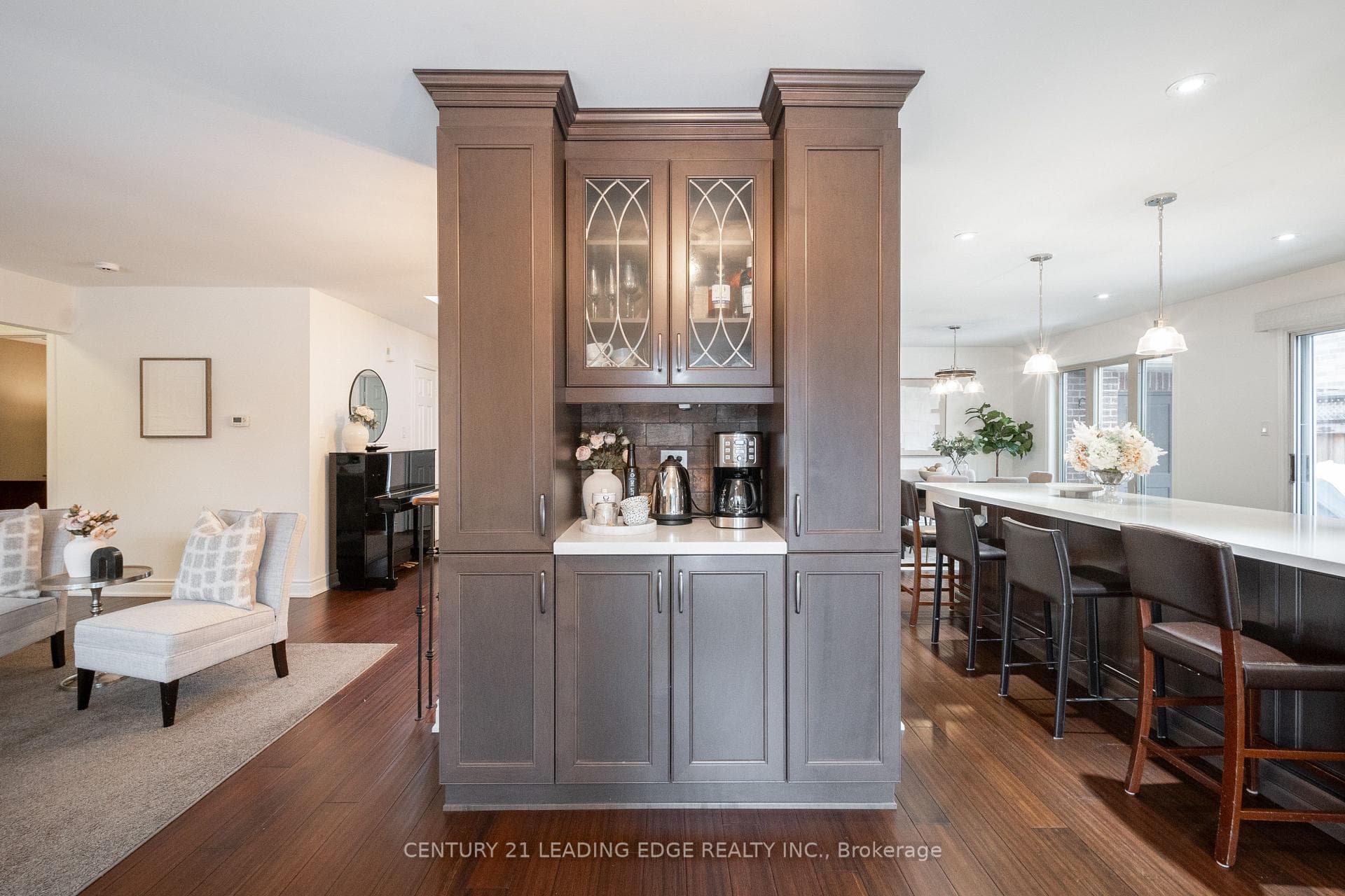 250 Lori Avenue photo 15