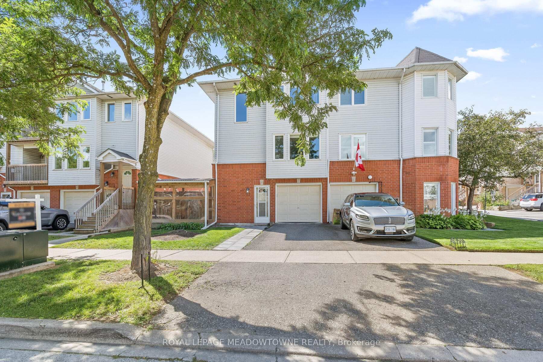 52 Stewart Maclaren Road Unit 55 photo 1