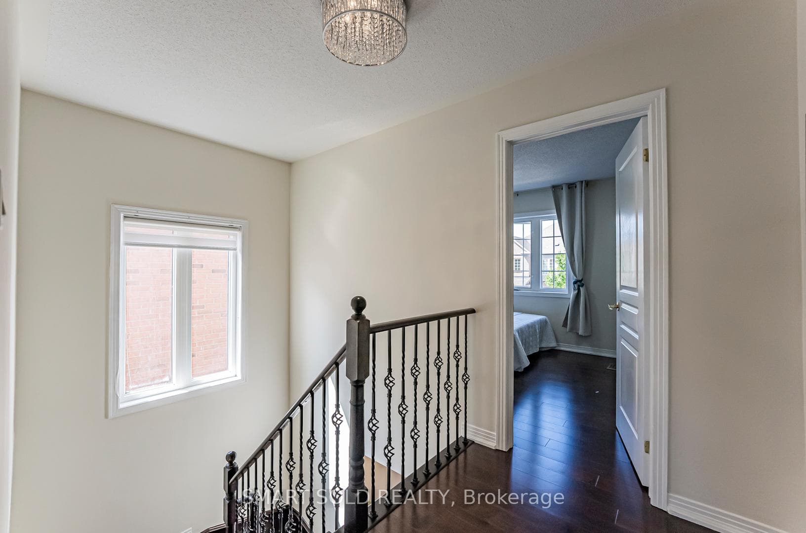 64 Lakespring Drive photo 28