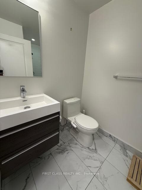 GUEST WASROOM