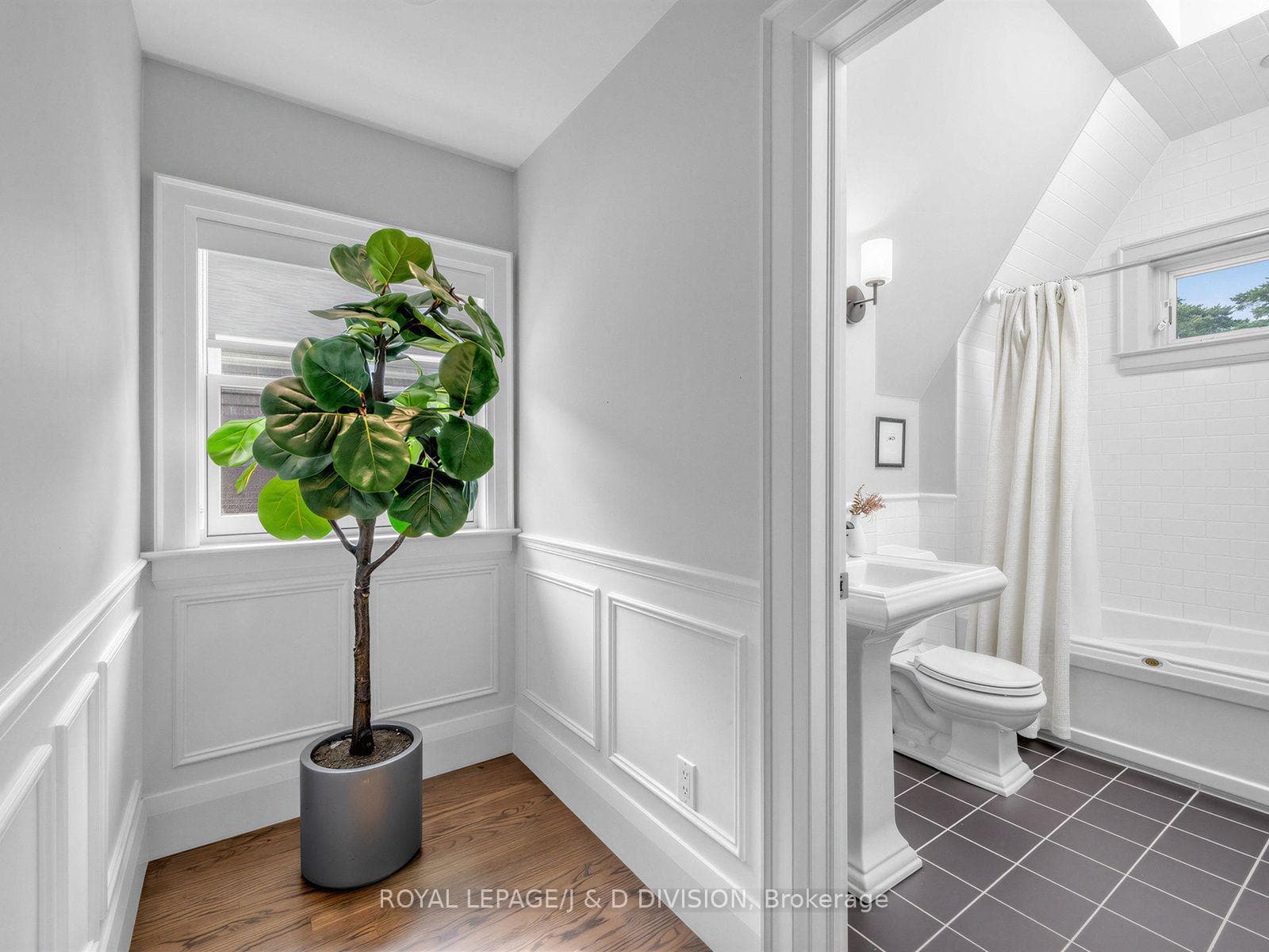 146 Glenvale Boulevard photo 27