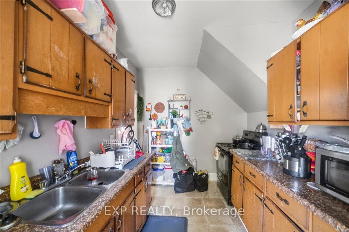 36 Cedar Street photo 40