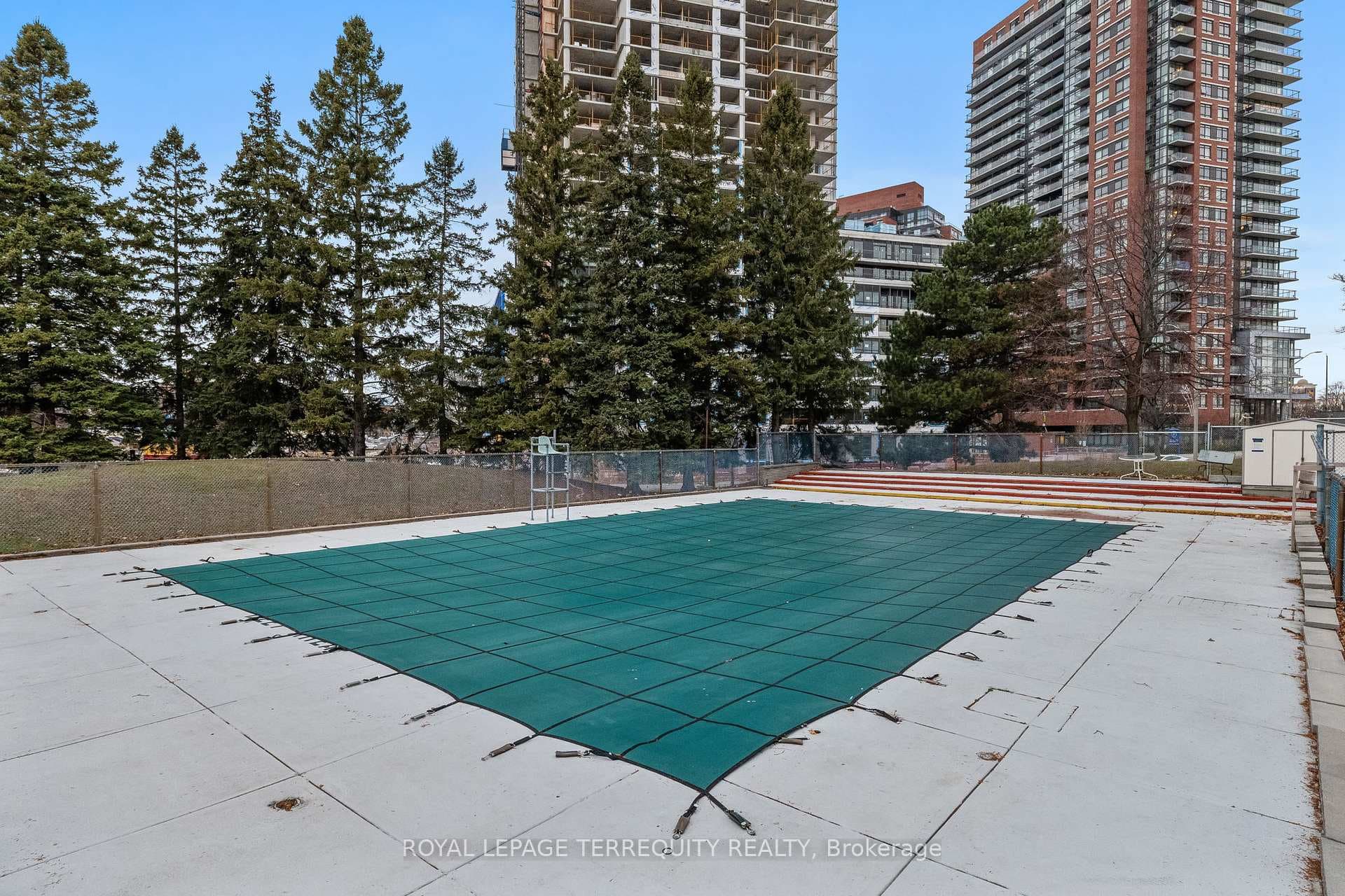 66 Falby Court Unit 304 photo 40