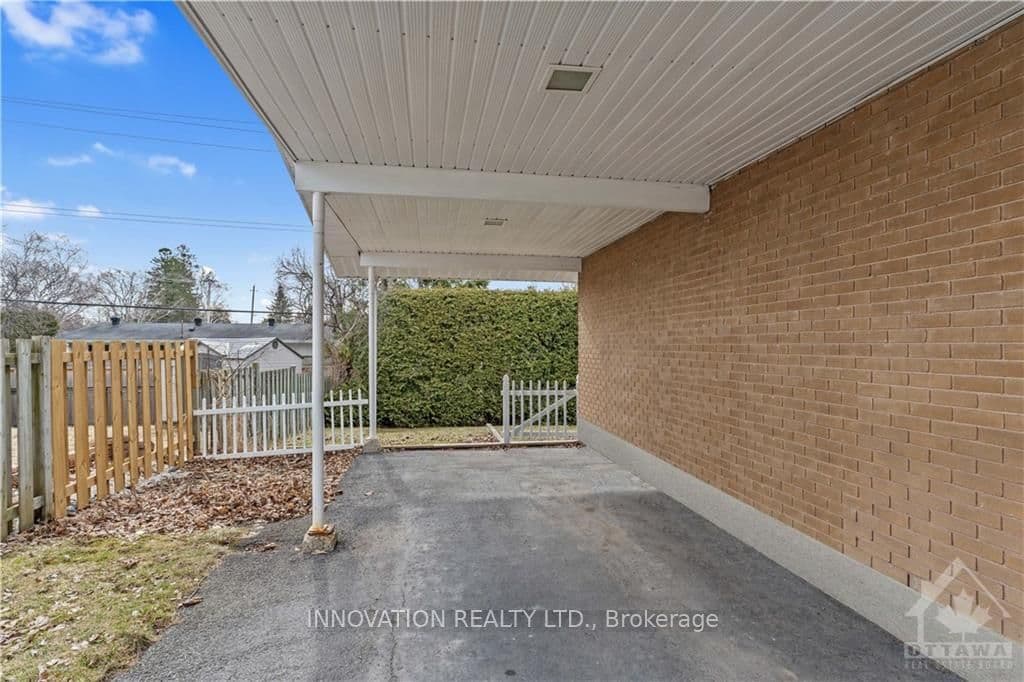 40 SOLVA Drive photo 3