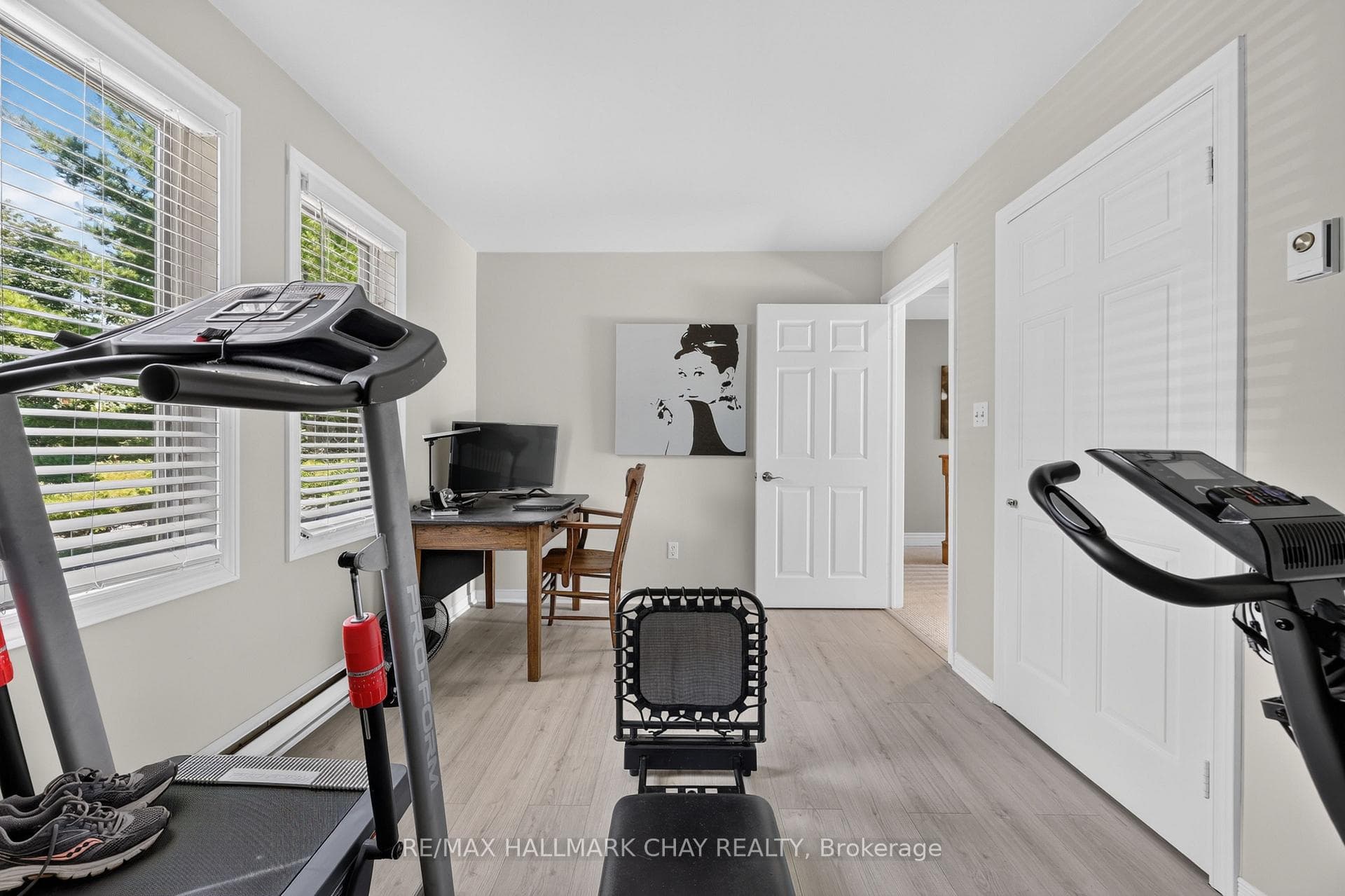 2289 Lakeshore Road photo 47