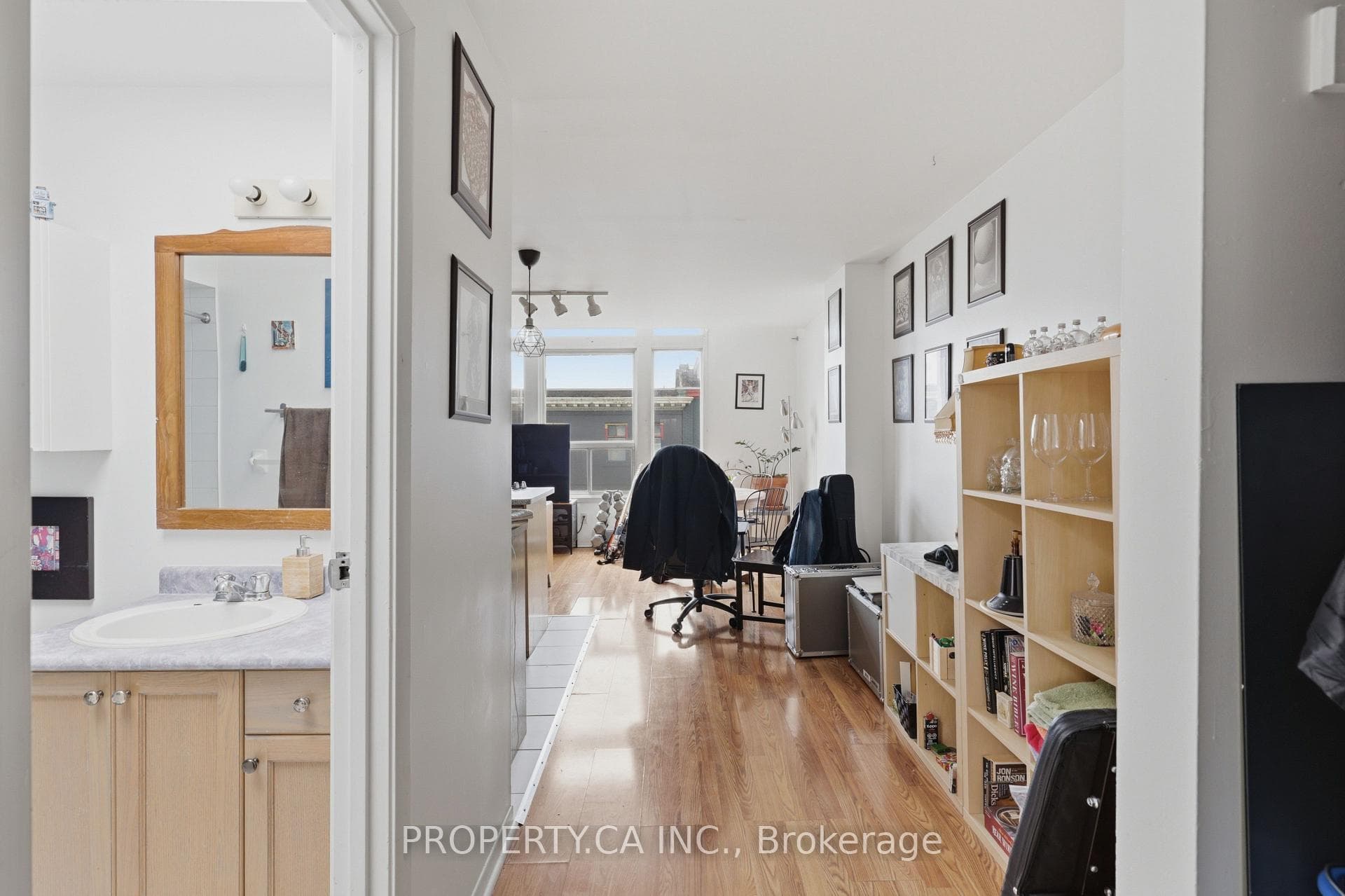 520 Bloor Street Unit 3 Floor photo 10