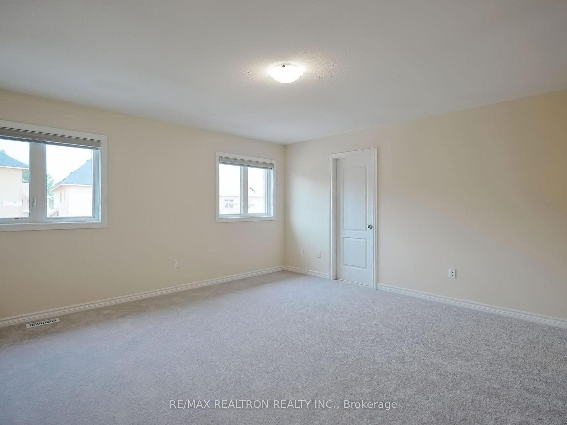 52 Robin Trail photo 24