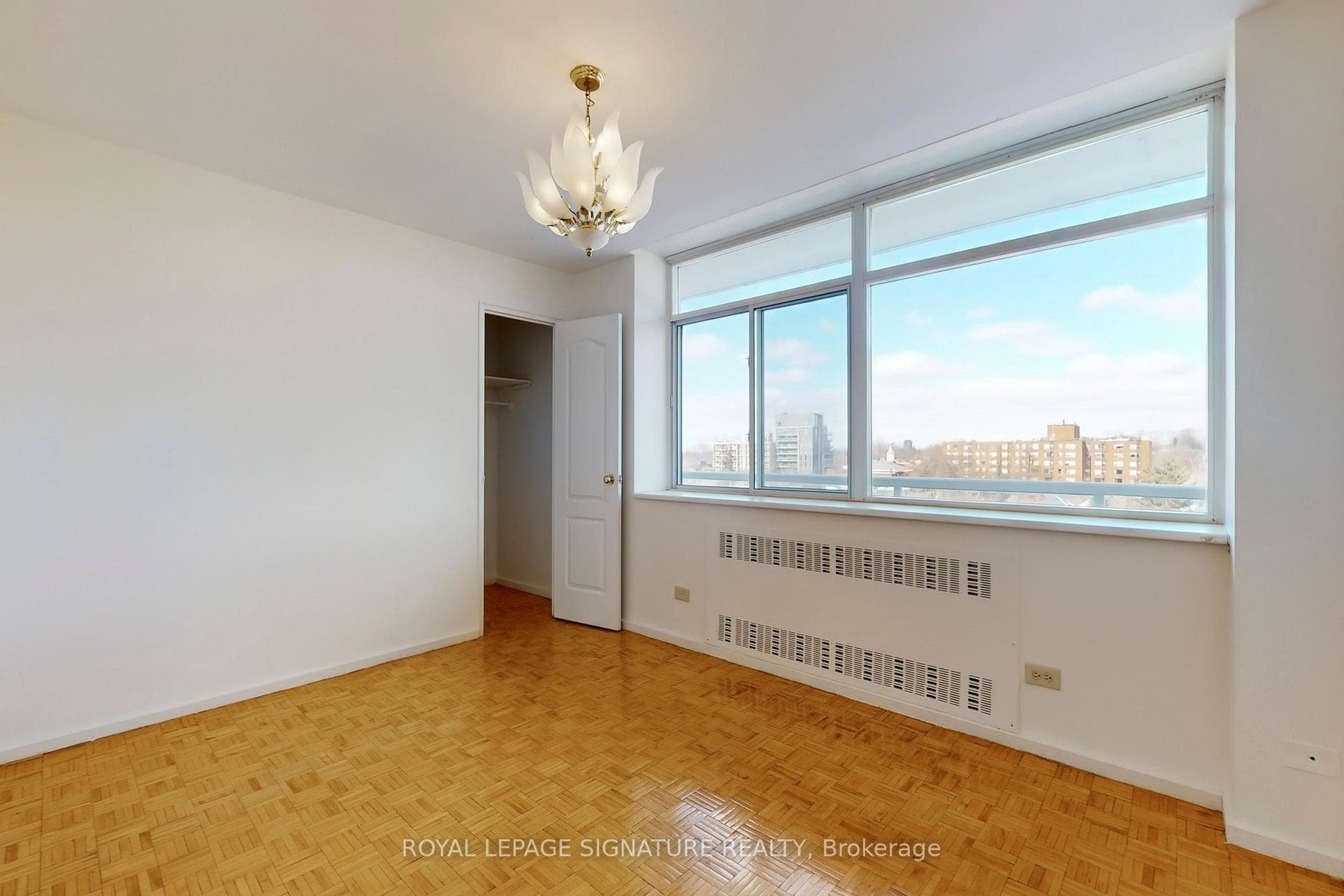 580 Christie Street Unit 814 photo 11