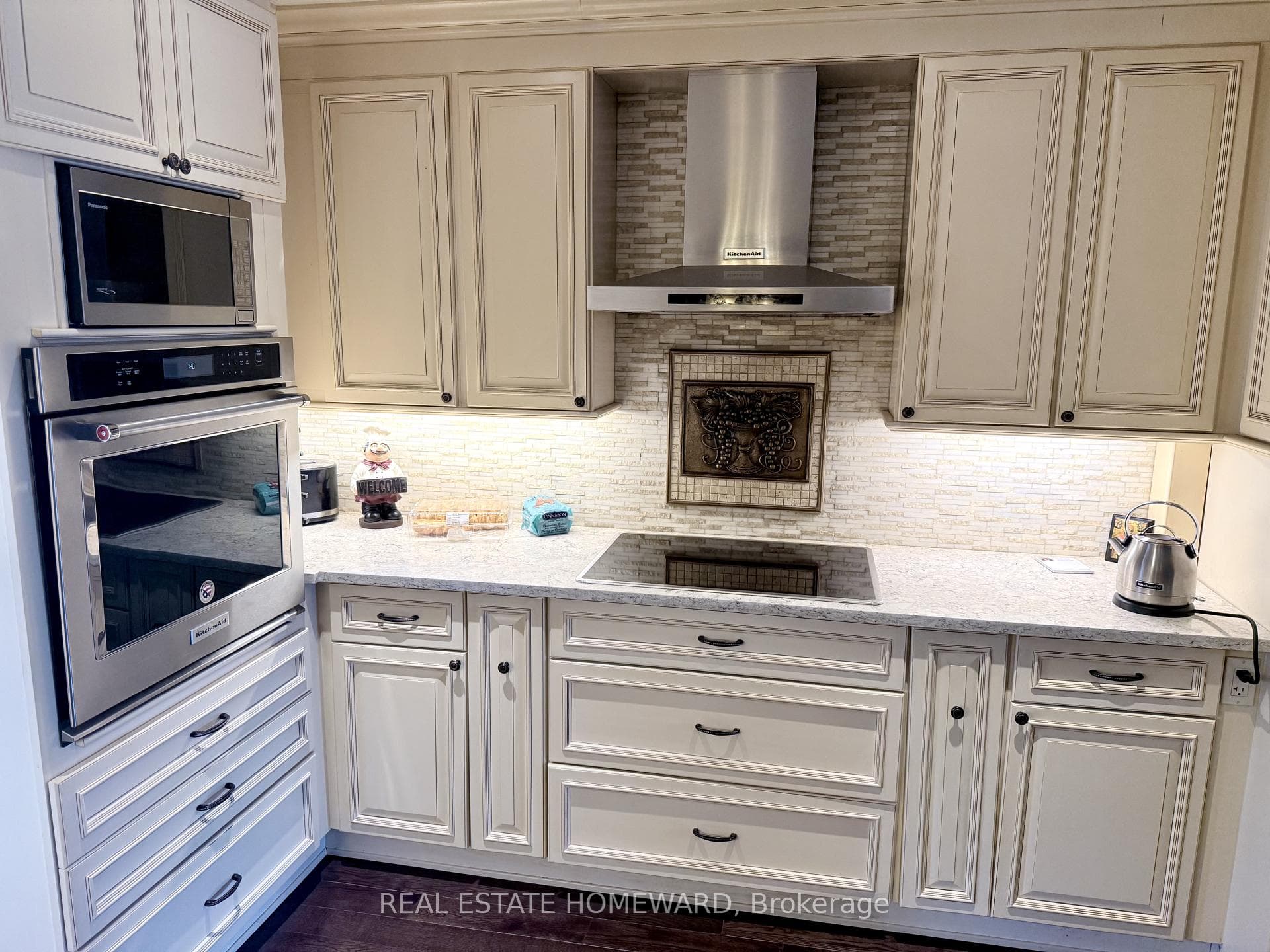 18 Wyndcliff Crescent photo 5