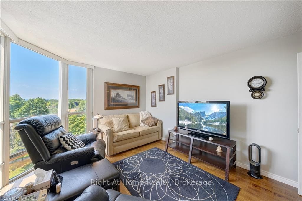 5090 PINEDALE Avenue Unit 509 photo 17