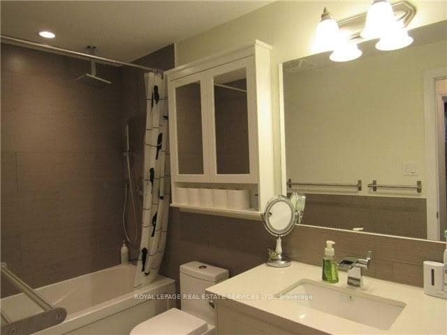 3083 Cawthra Road Unit 23 photo 17