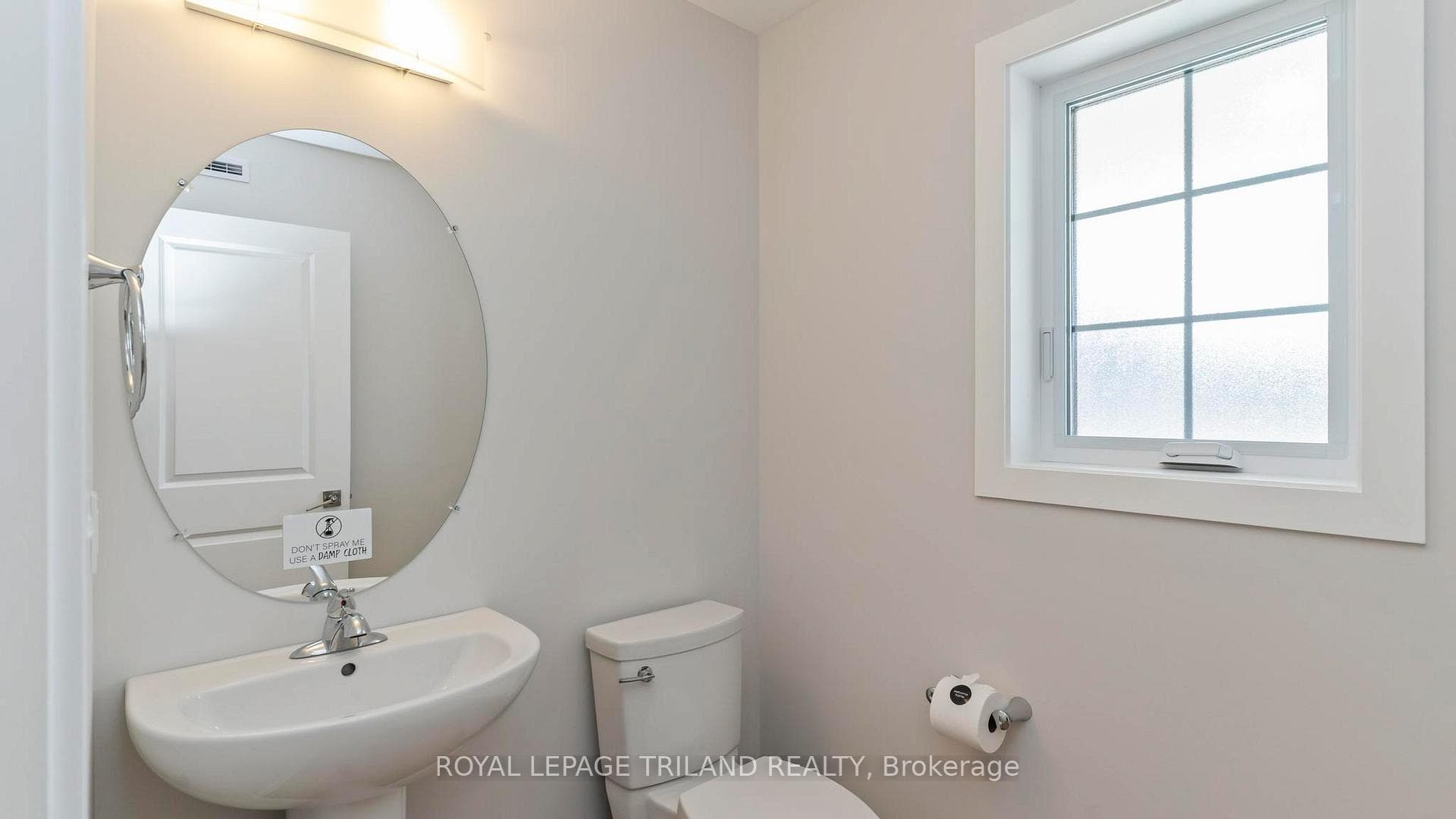 47 HARROW Lane photo 5