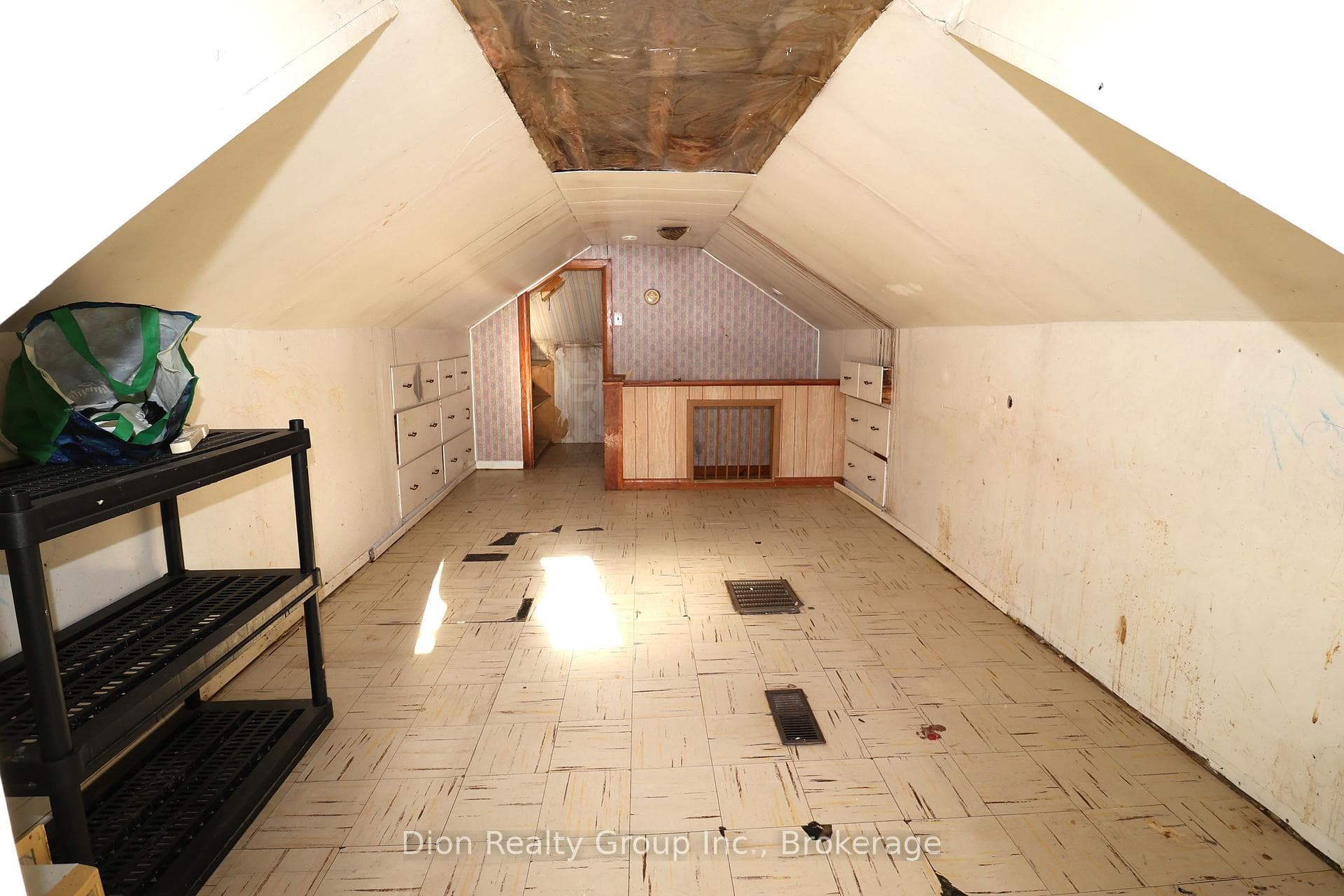 4 Rand Avenue photo 12
