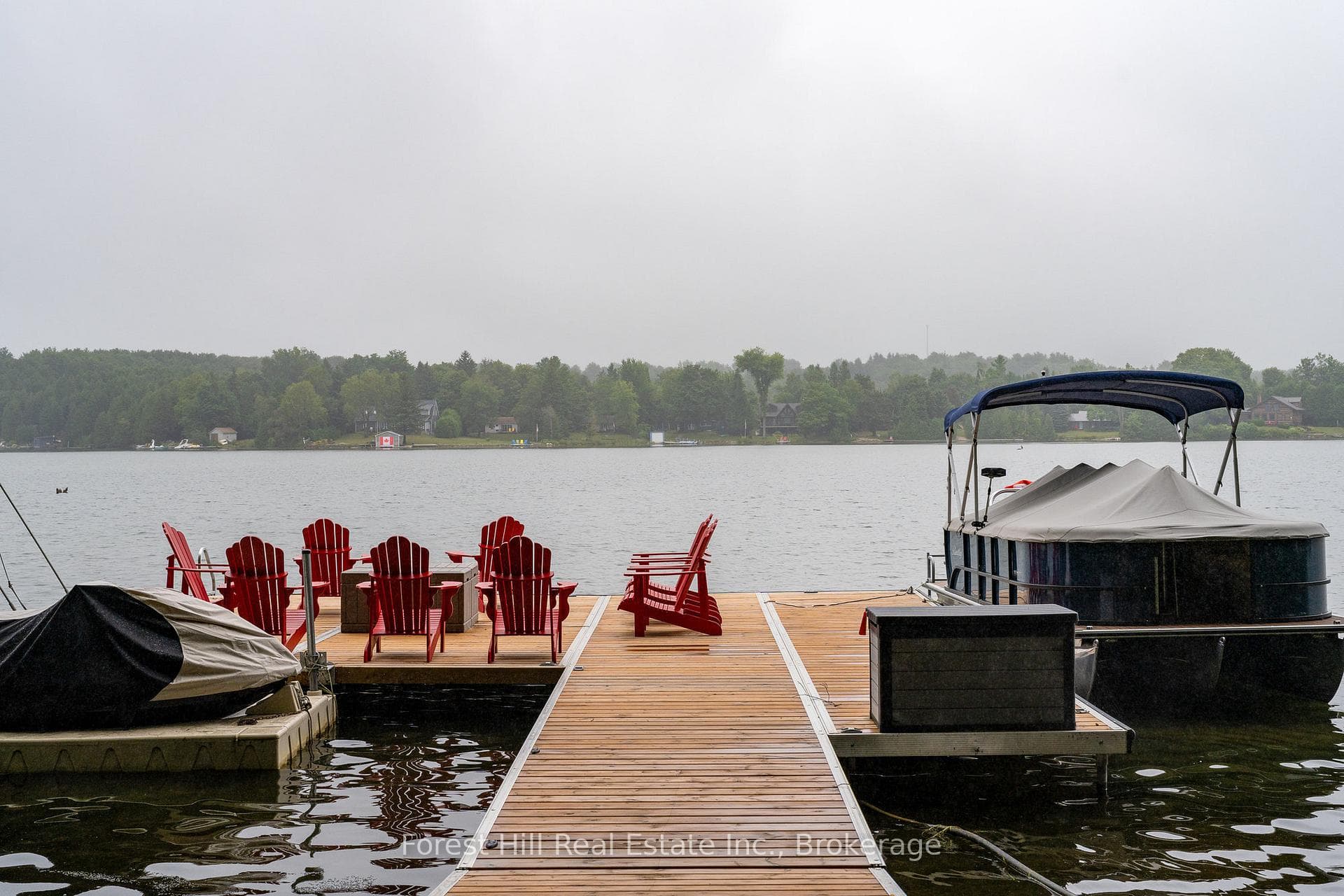 227 Peters Crescent photo 12