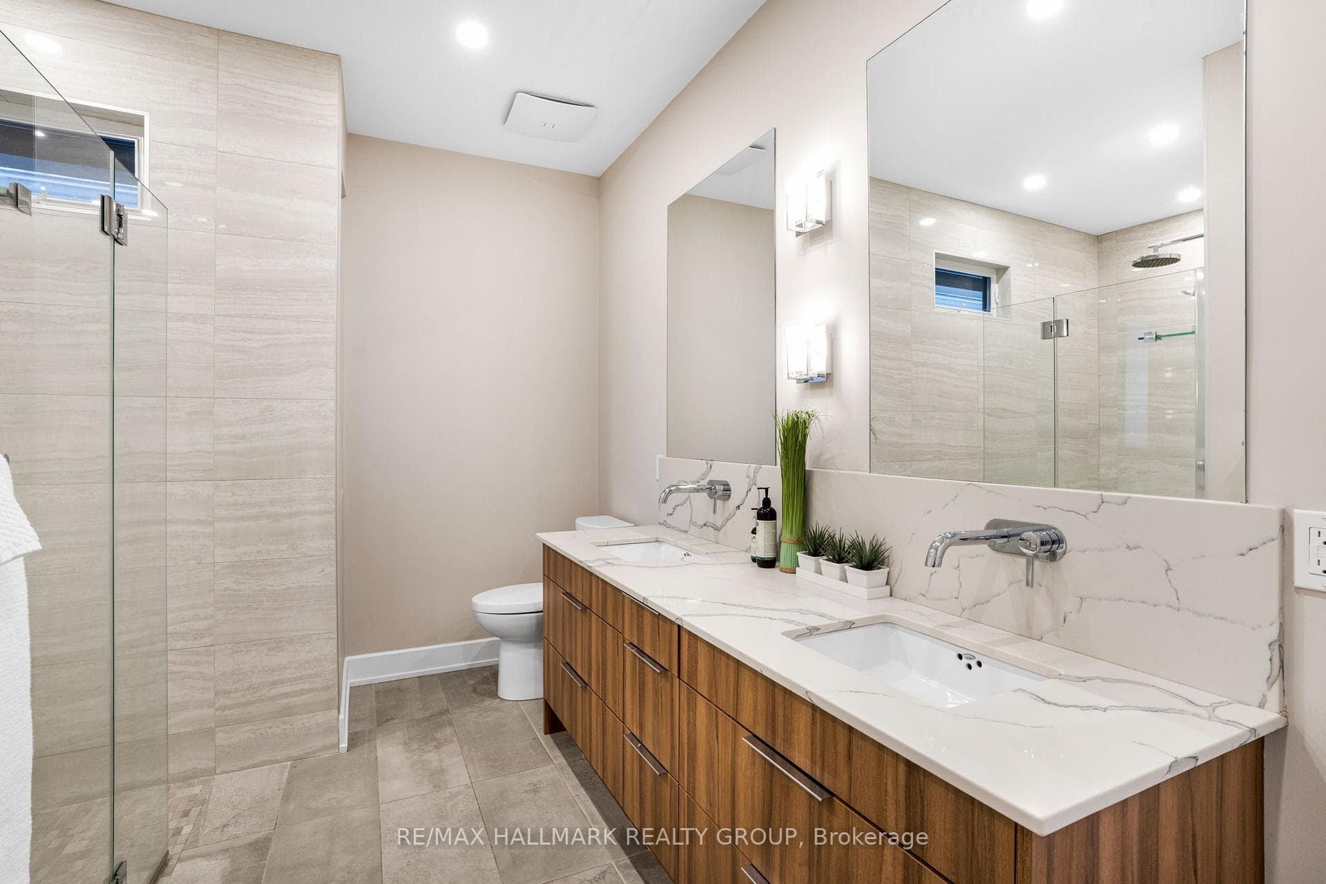 1341 Morley Boulevard photo 23