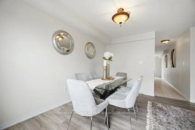 75 Wilmont Court photo 10