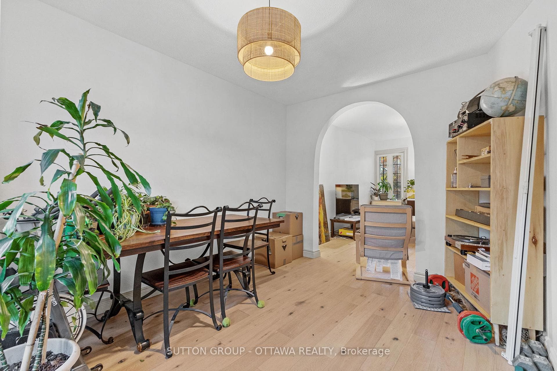 154 Arlington Avenue photo 4