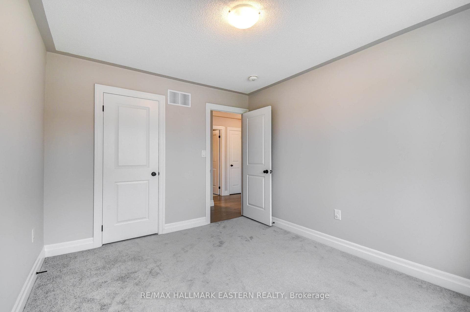 18 Durham Street photo 24