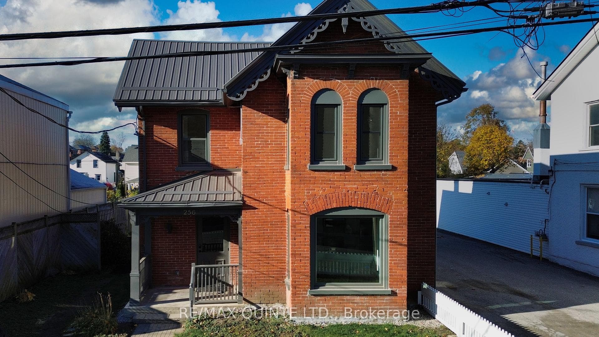 256 Coleman Street photo 3