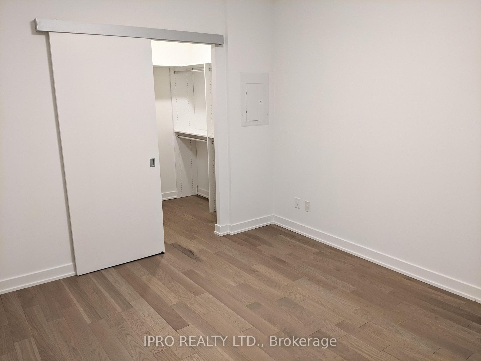 25 Richmond Street Unit 205 photo 16