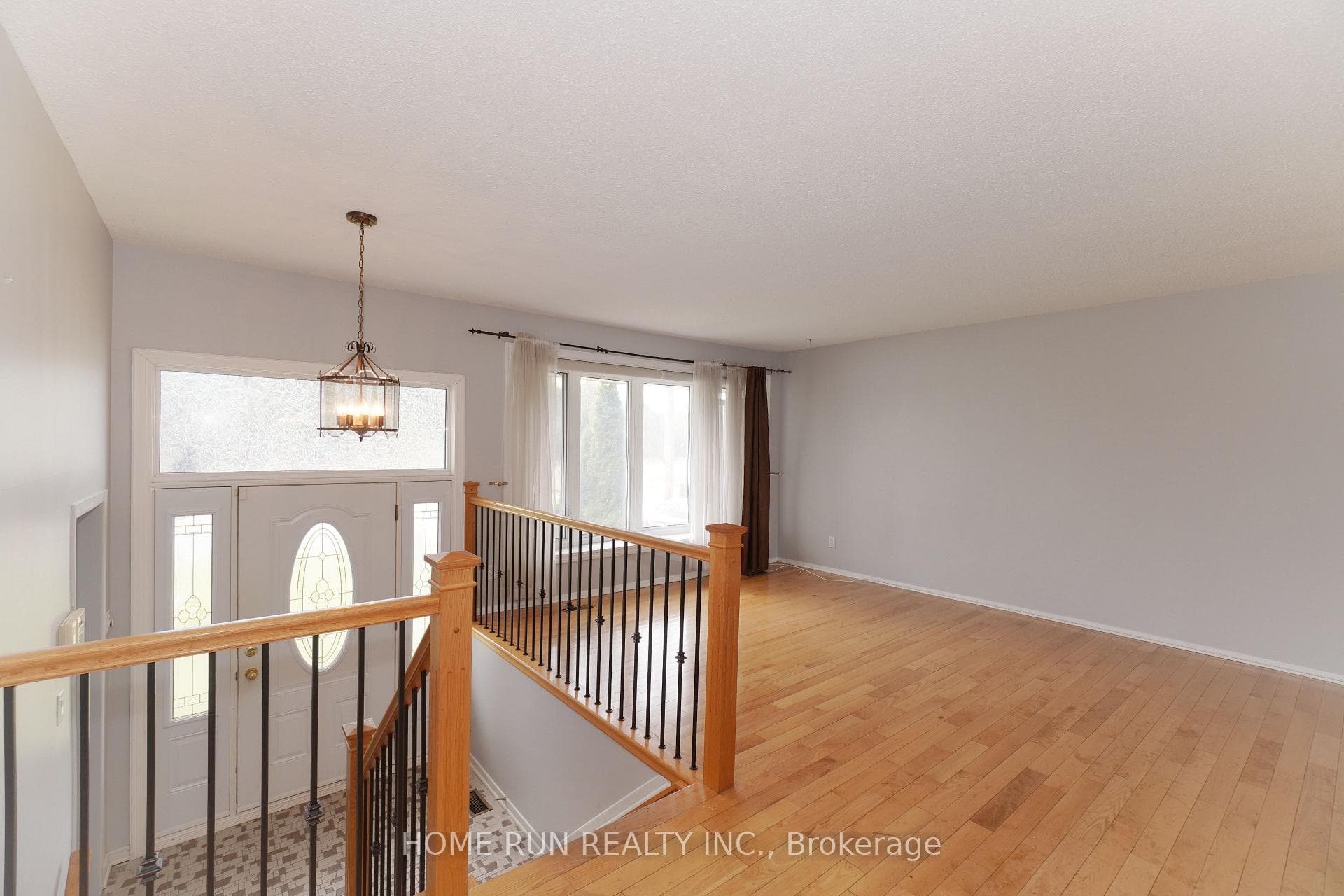 979 Blair Road photo 10
