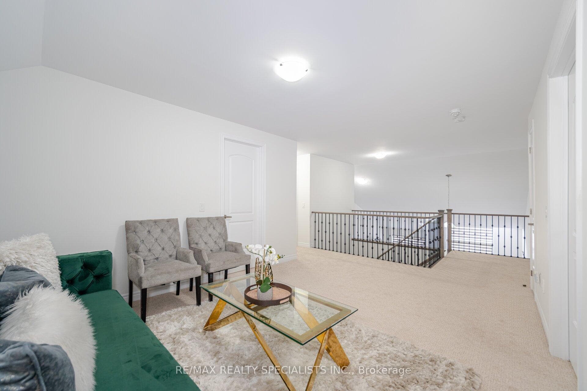 40 Hopevalley Crescent photo 26