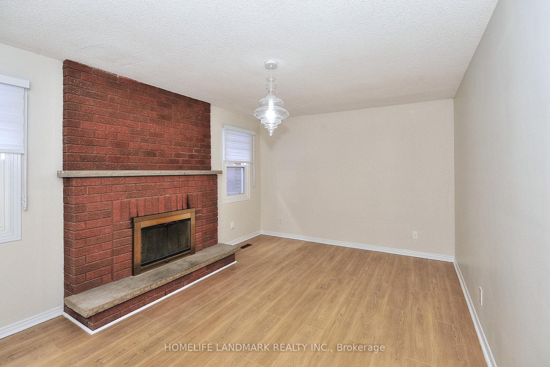 64 Danjohn Crescent photo 13