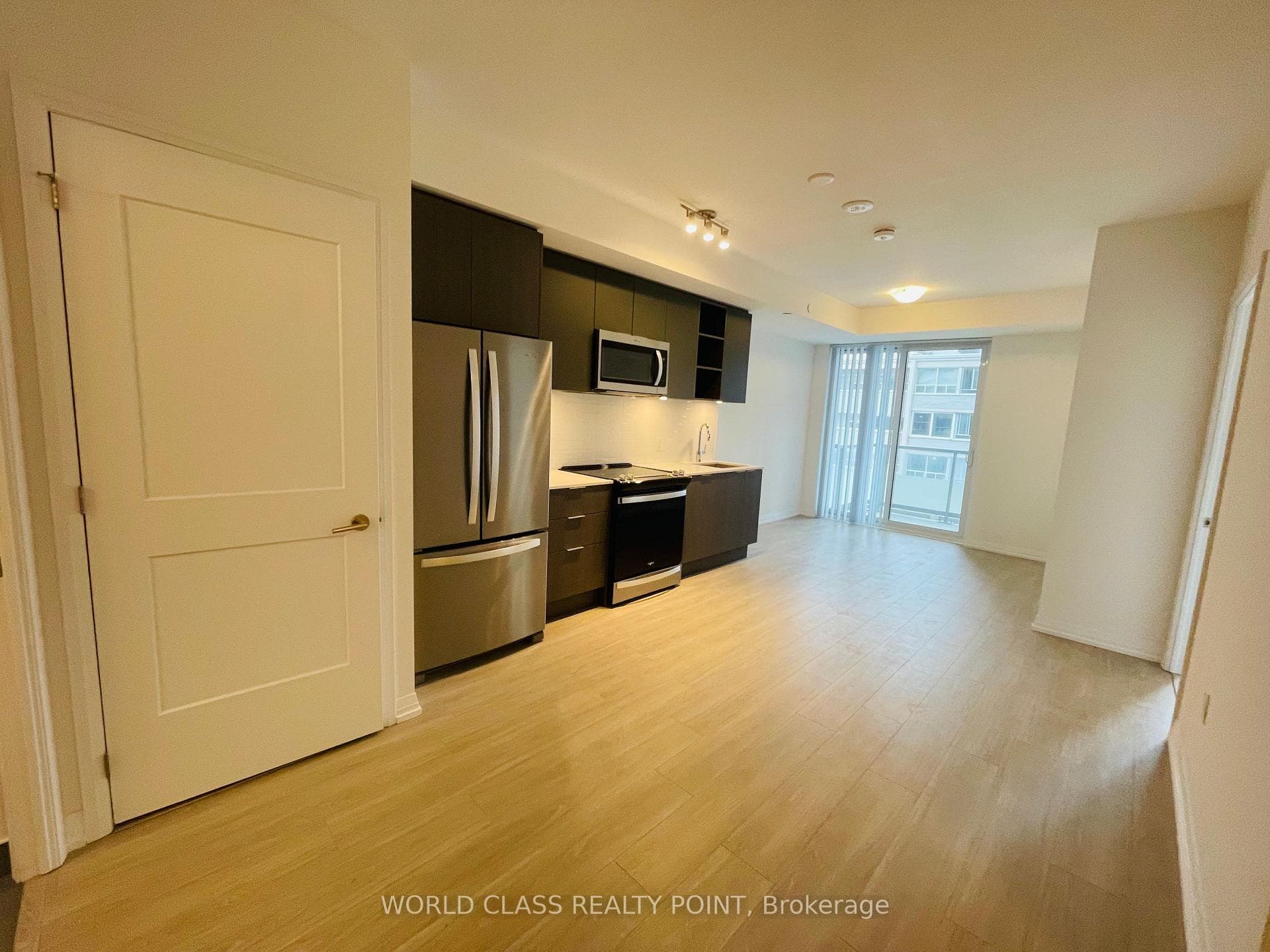 50 Dunfield Avenue Unit 1114 photo 4