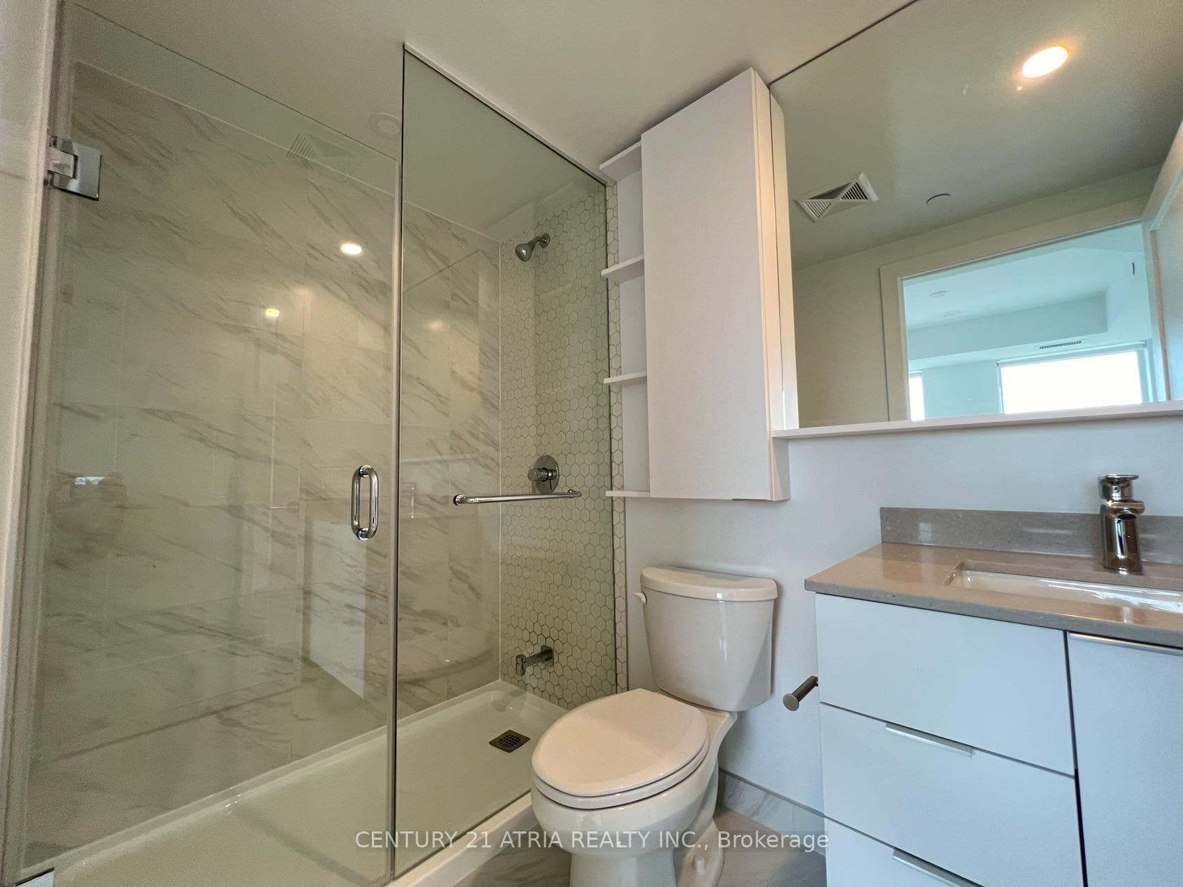 8 cedarland Drive Unit 815 photo 15