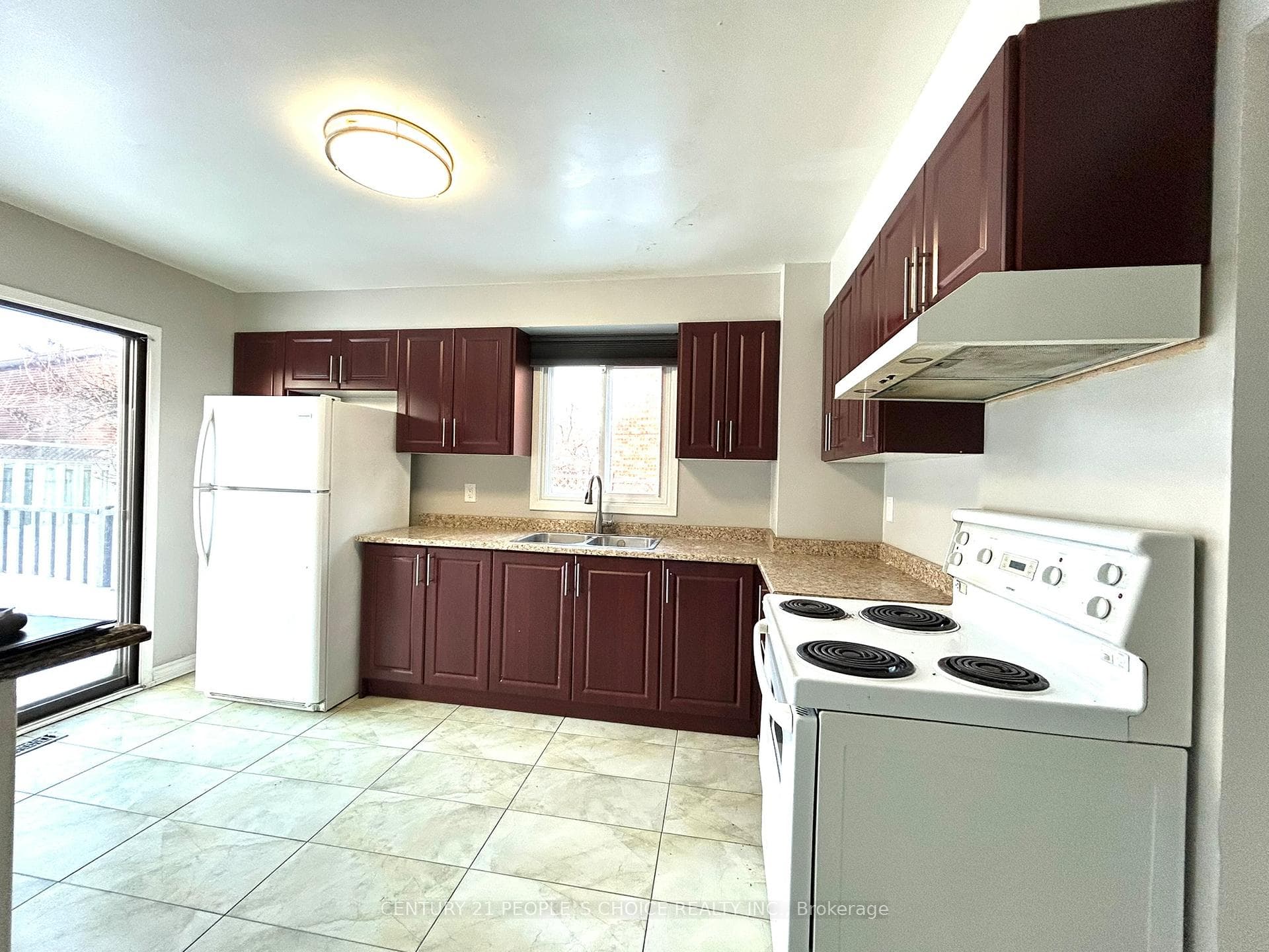 28 Beisel Court photo 3