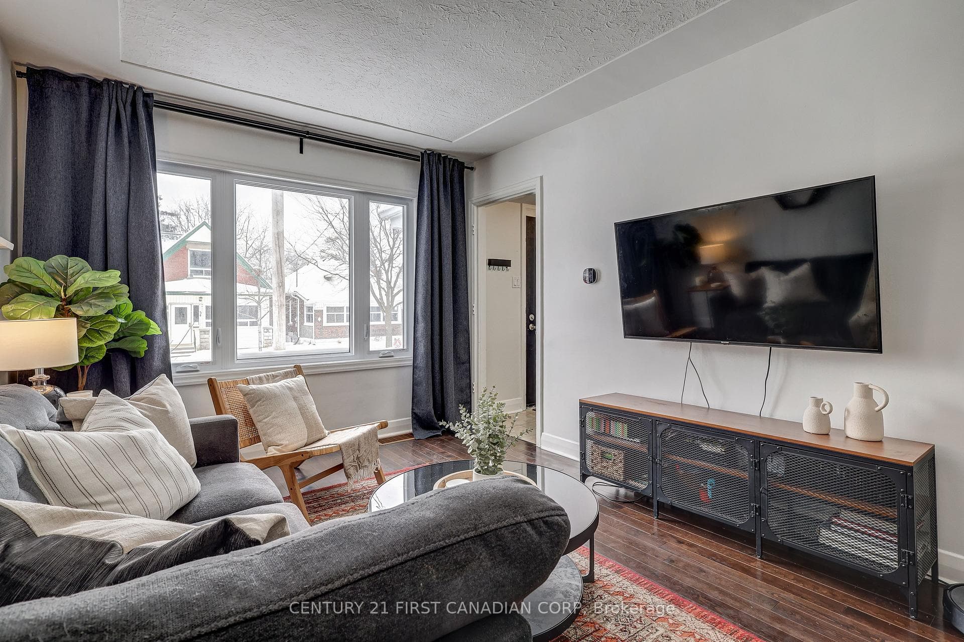 33 BEATTIE Avenue photo 19