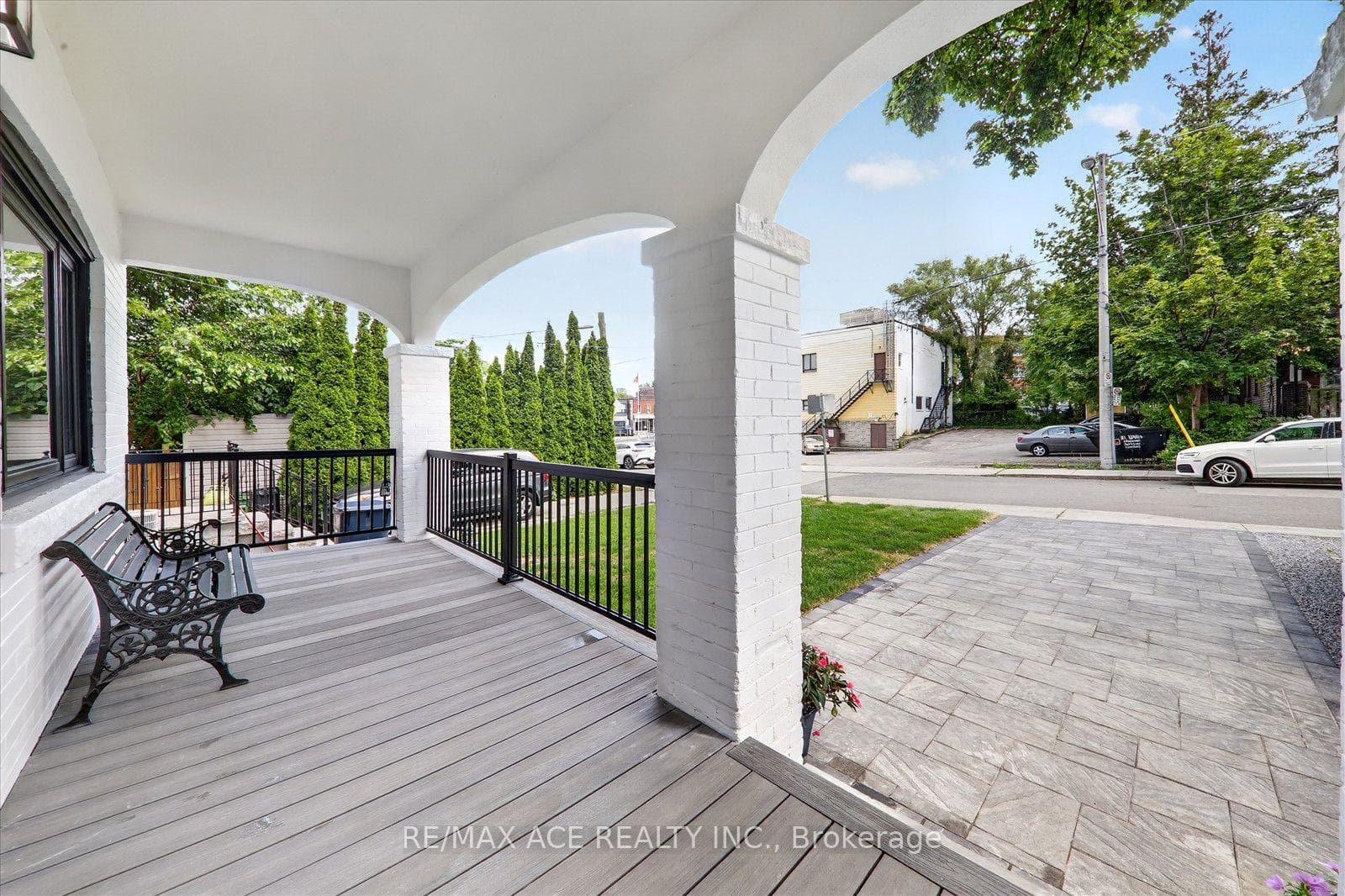 100 Dunkirk Road photo 5