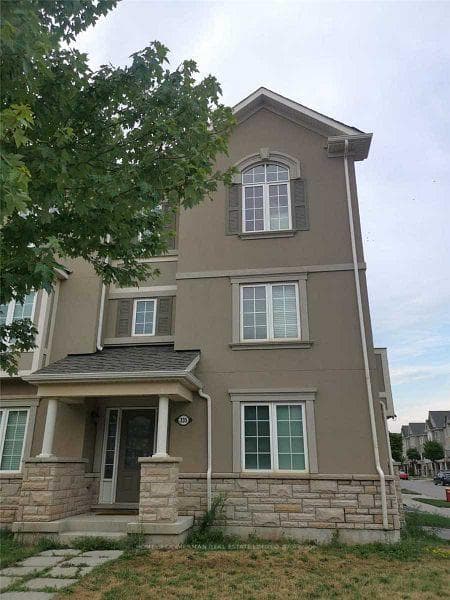 335 Ellen Davidson Drive photo 1