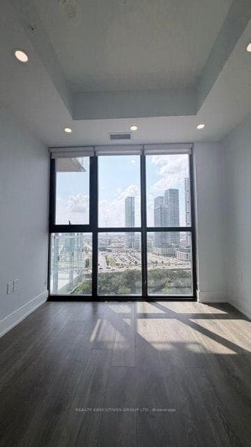2916 Highway 7 Road Unit 1706 photo 16