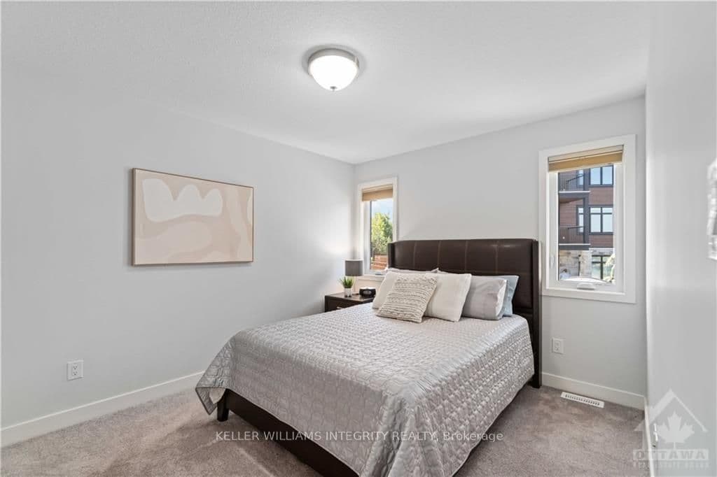 172 FERRARA Drive photo 16