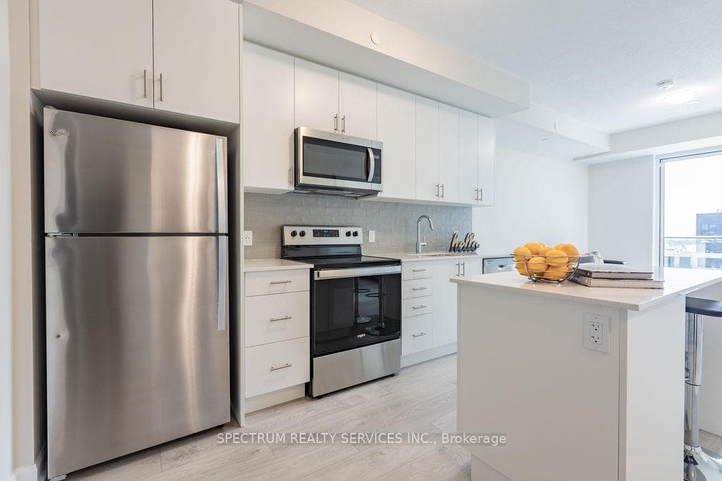 3220 William Coltson Avenue Unit 1018 photo 4