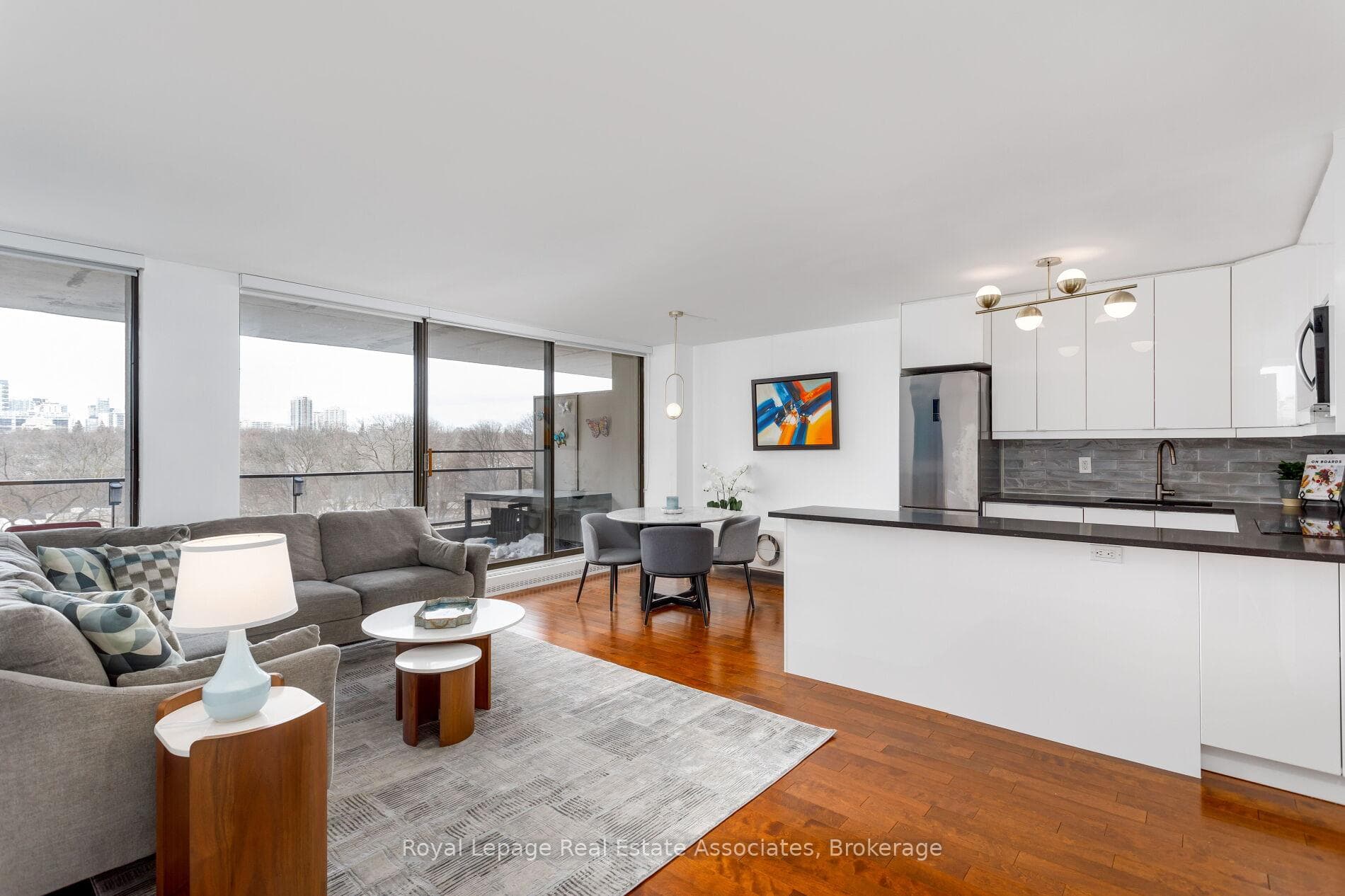 20 Avoca Avenue Unit 602 photo 10