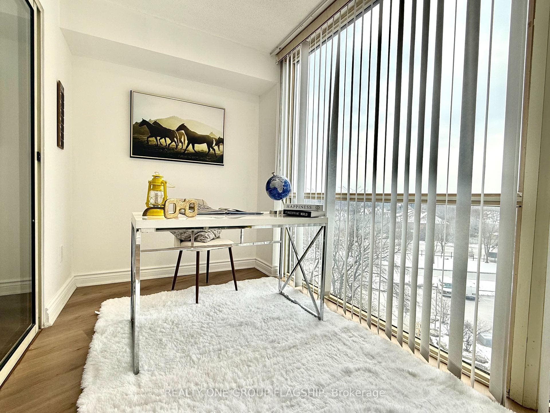30 Harding Boulevard Unit 609 photo 15