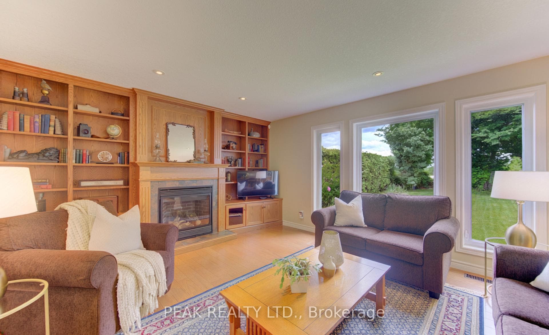 258 Laschinger Boulevard photo 14