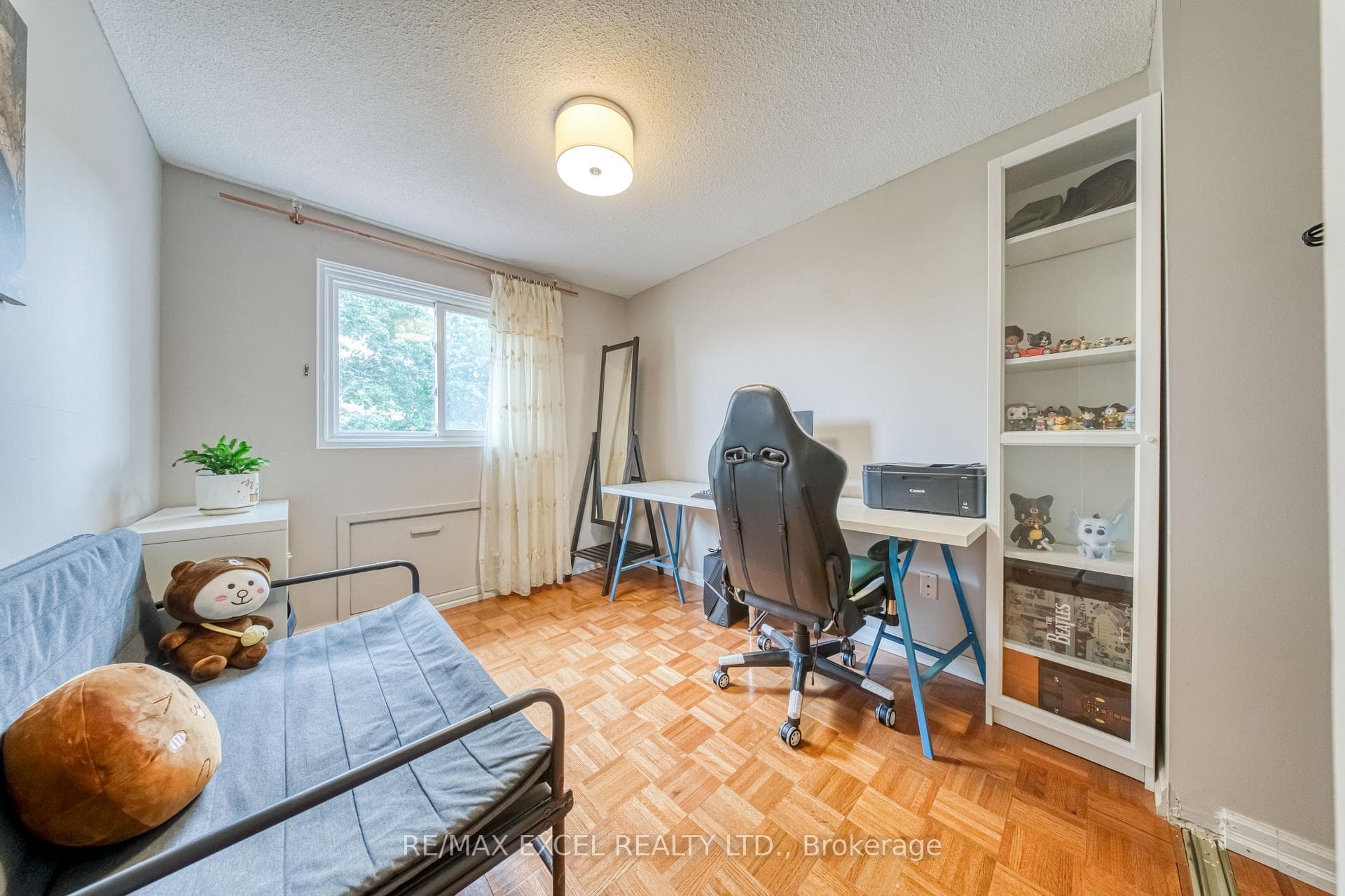 17 Sadlee Cove Crescent photo 21