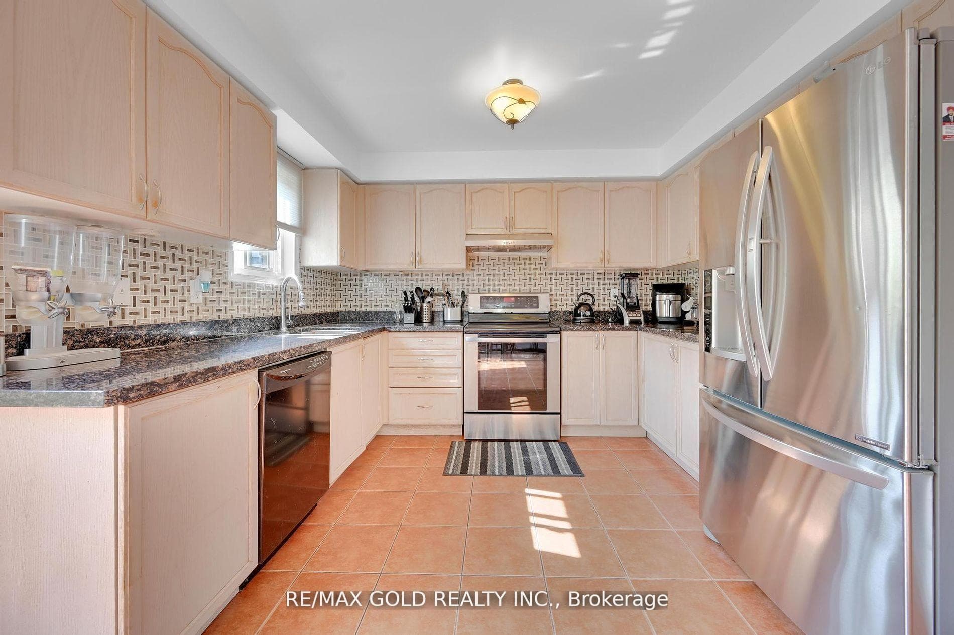 36 Conklin Drive photo 8