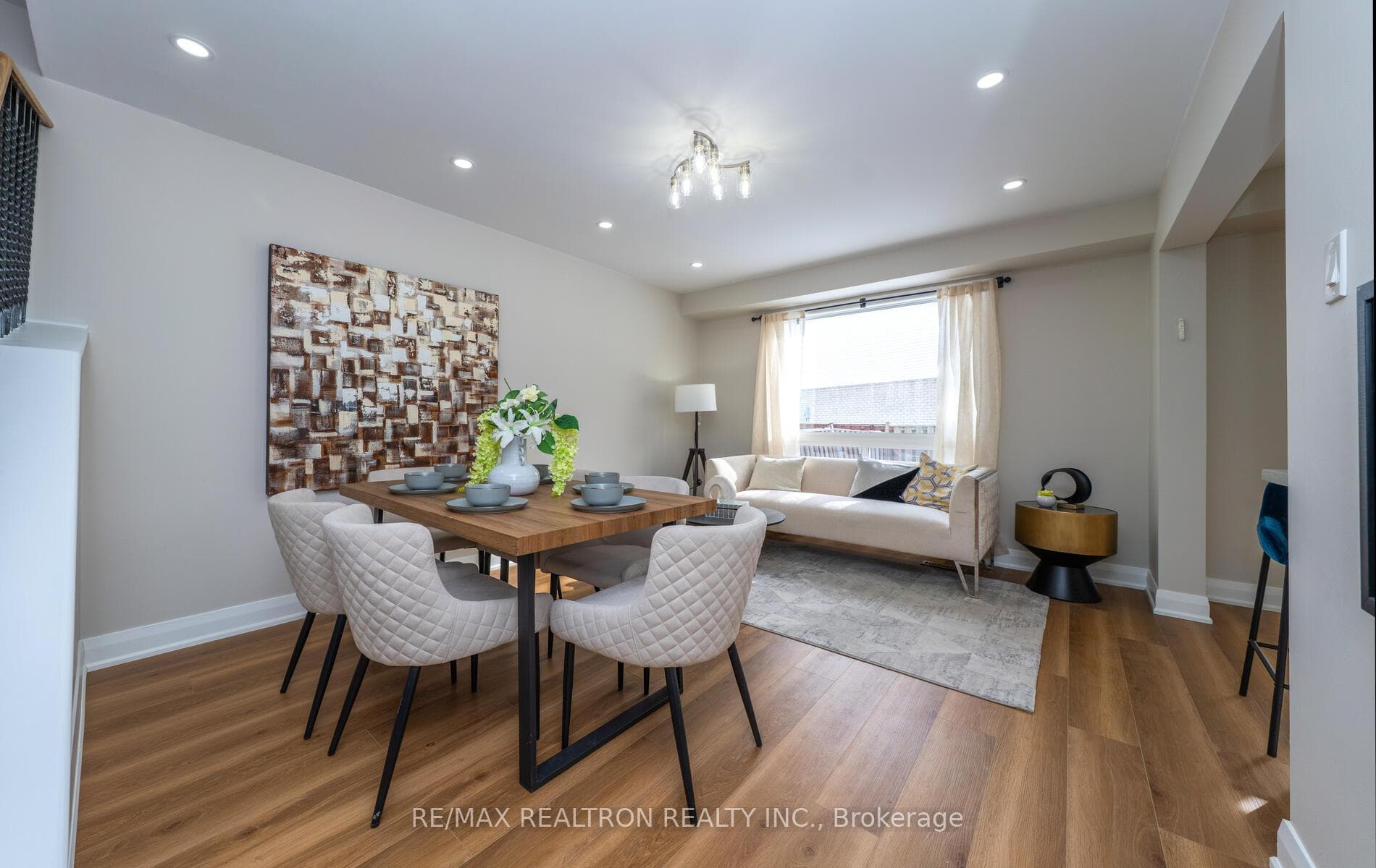 110 Lisa Crescent photo 14