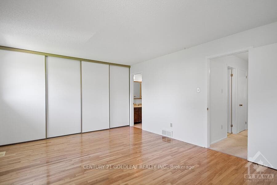 1651 HERON Road photo 16